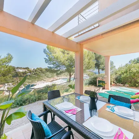 Villa Son Moro I *